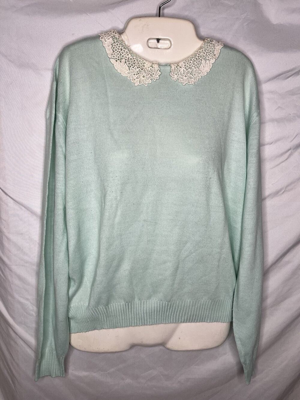 Country Suburbans Sweater Lace Collar Size XL Grannycore Hong Kong Vintage